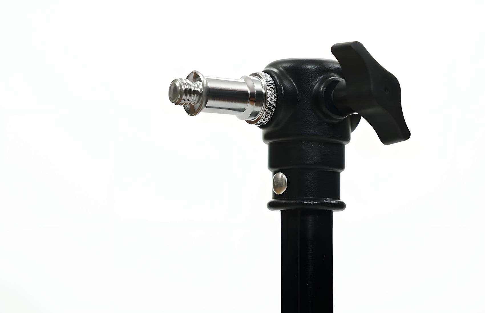 Spigot w 1/4 and 3/8 screws